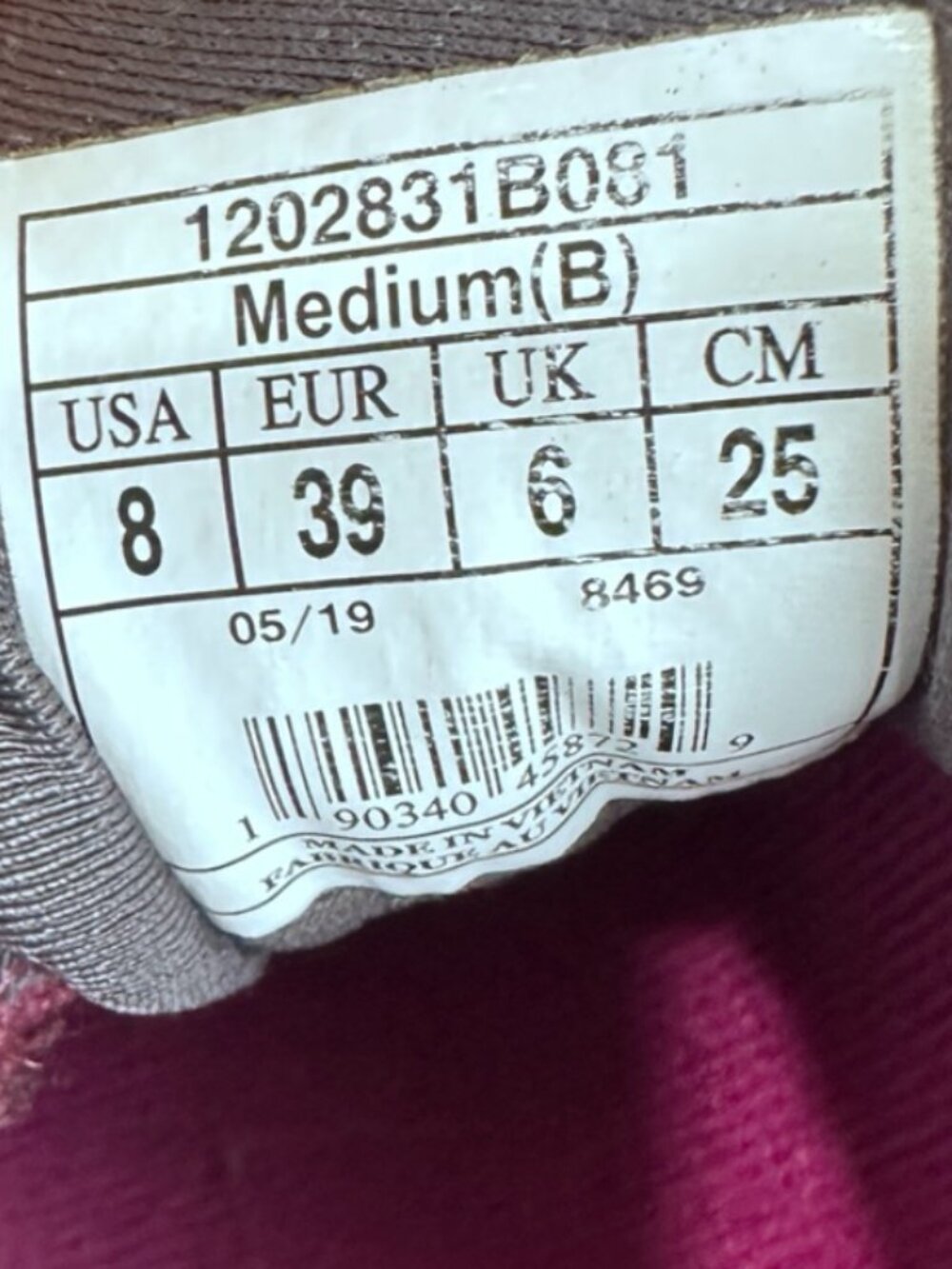 Brooks Glycerin 17 Running Sneakers Gray Purple Women's Size 8 EU 39 - Picture 4 of 7